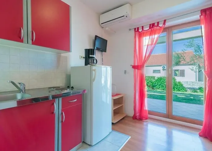 House Apartment Nin