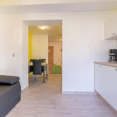 Apartment House Nin