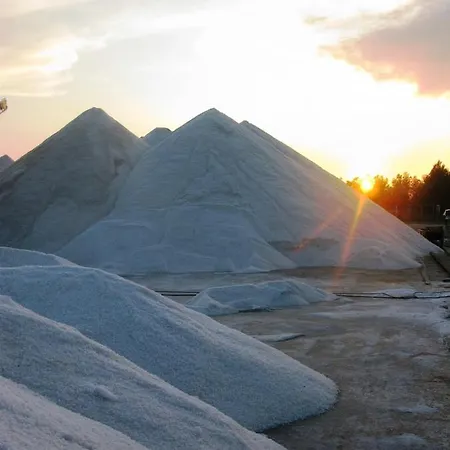 アパート House *